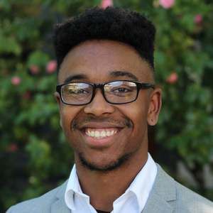 Meet your Posher, Aaron